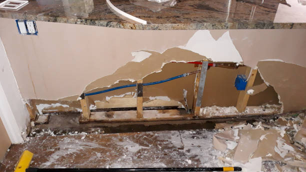 Best 24-hour water damage restoration  in Lakes Of The Four Seasons, IN